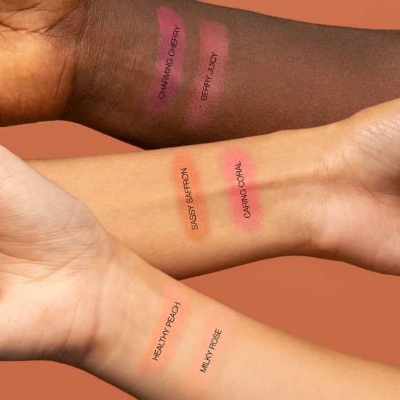 NWT HUDA BEAUTY GloWish Cheeky Vegan Blush Powder in HEALTHY PEACH - Picture 4 of 4